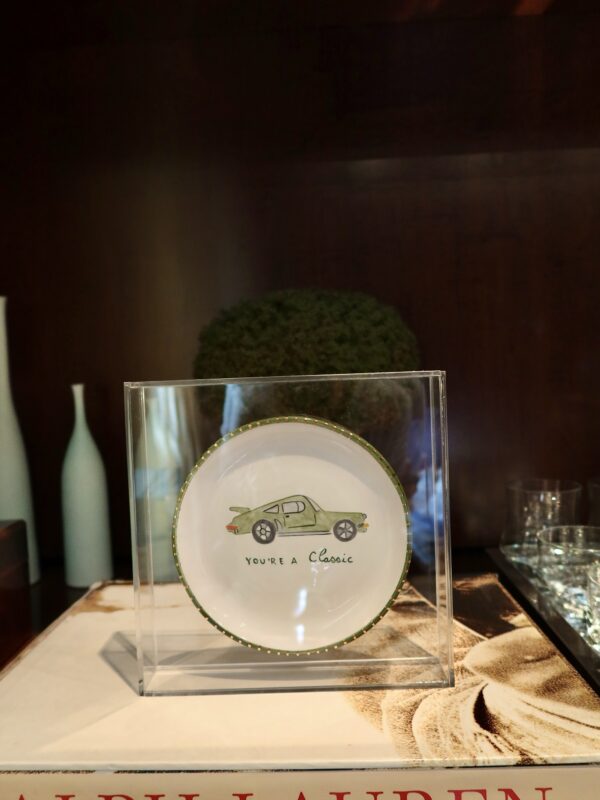 Acrylic Piece | Classic