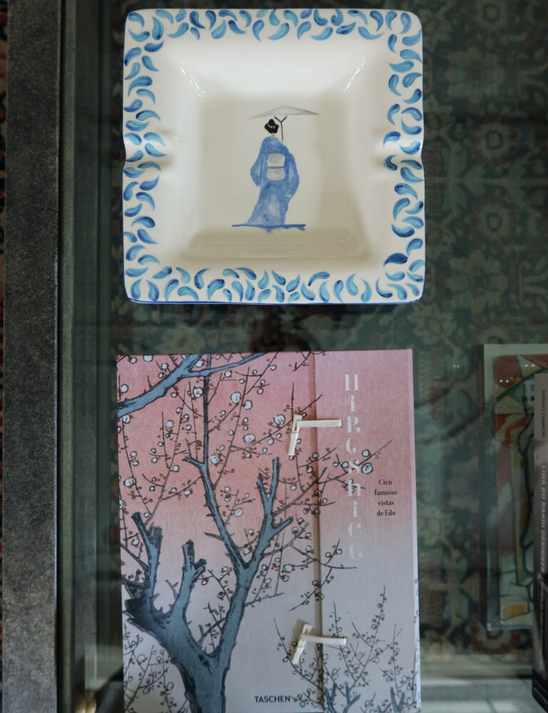 Cinzeiro | Geisha – Blue